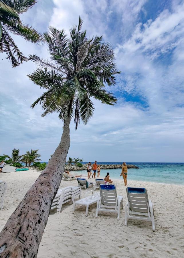 Pelican Beach Maafushi Exterior foto